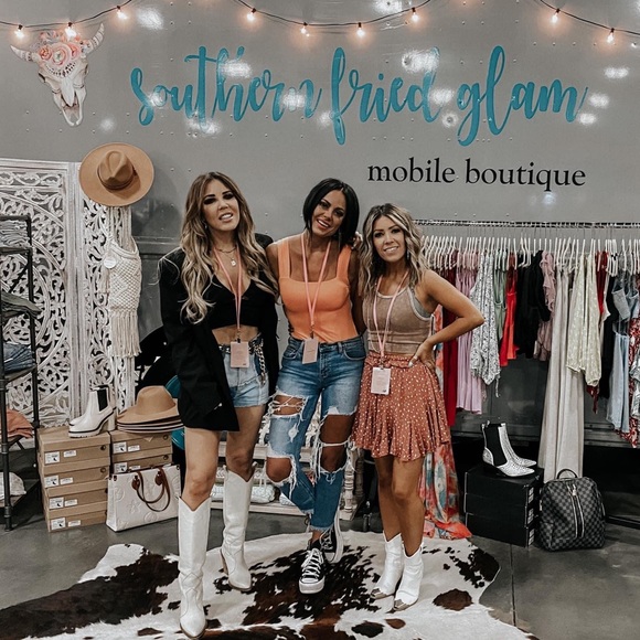 Meet your Posher, Jessica - Picture 4 of 14